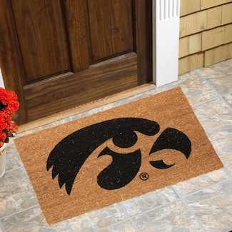 Laying out the virtual welcome mat to all of our residency interviewees this week. We can't wait to meet you! #UrologyMatch #AUAMatch