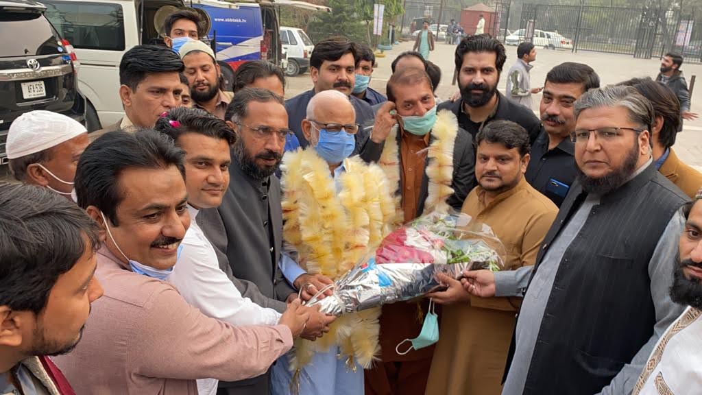 GgTigerForce's tweet photo. #ٹائیگرفورس 
گڈ گورنس لاہور تحصیل ماڈل ٹاؤن کے زیراہتمام سیرت رسول صلی اللہ علیہ وسلم اور فلسفہ اقبال مورخہ 14نومبر بروز ہفتہ بوقت 2بجے بمقام الحمرا کلچرل  کمپلکس قذافی سٹیڈیم لاہور میں منعقد کیا گیا۔۔۔ https://t.co/l3kUepPgck