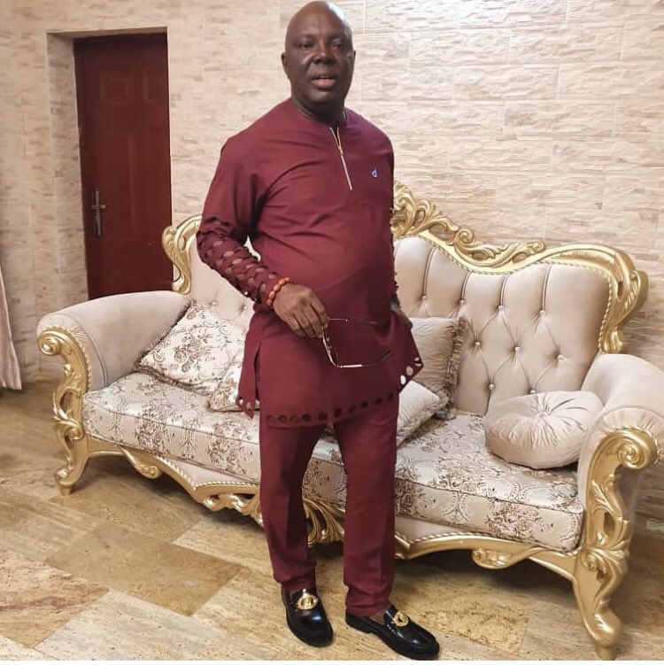 drillfitt_'s tweet photo. House of Representatives of the Federal Republic of Nigeria, Honorable Afe in our pasket senator. #drillfitt #pasketseason #webuildingalifestyle https://t.co/4YyhzLFKDz