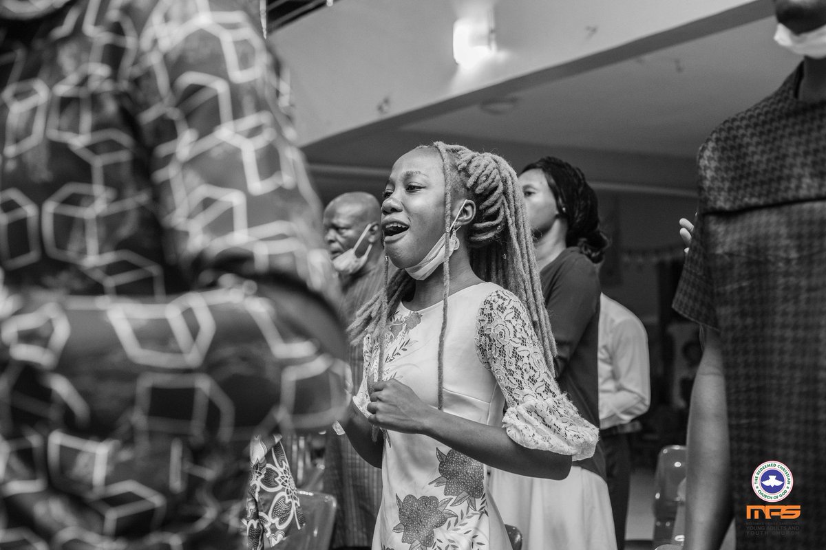 rccgmps's tweet photo. When you praise God, you not only acknowledge His power, you also also affirm your faith in His promises. Praising God is a sure way to secure your future.

#Sundayservice #greatoverflow #mentalstate #praise #prayer #word #church #fellowship #november #God #youth #rccgmps https://t.co/ZchPSCNCEM