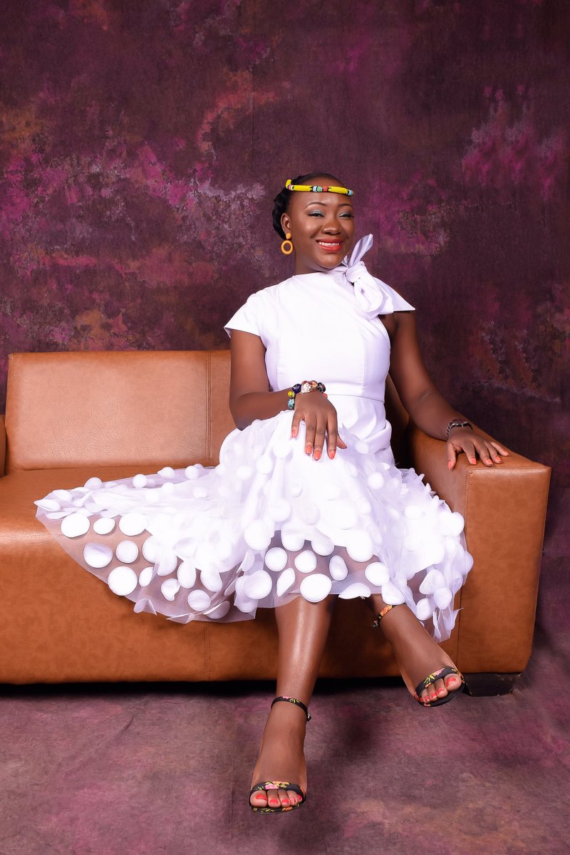 drewura's tweet photo. Happy birthday to me!! Say a prayer for me fam!! It’s the diva’s birthday!! Hip hip hurray ❤️🎊🎉😇💃🏾🙏🏾🎈🥰🥳🔥👩🏾⚕️🎂🇬🇭.
#birthday
#celebritydoctor
#swagdoctor
#drewura
#queen
#diva
#turnup
#birthdaygirl
#tylj
#blessedchild
#beautywithbrains https://t.co/lEmjqW4FgG