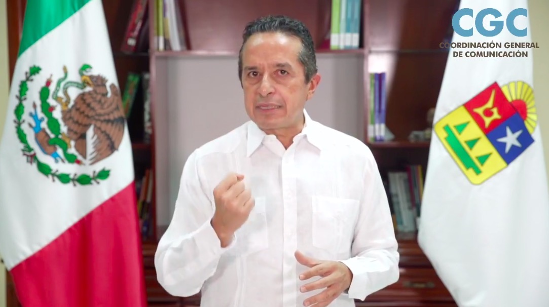 Noticaribe's tweet photo. #ENTÉRATE ACUSA GOBERNADOR A GRUPOS PAGADOS POR DISTURBIOS EN CANCÚN: Advierte Carlos Joaquín intereses políticos de ‘provocadores y vándalos’ que infiltraron manifestación de mujeres para causar destrozos; hay 16 detenidos https://t.co/doM9h2i8Td https://t.co/icIsjtqNlM