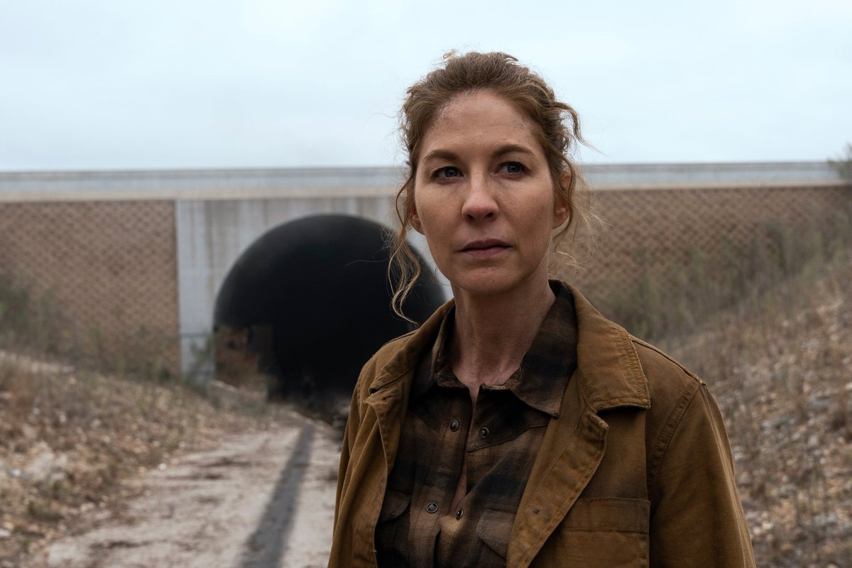 DavidLCarrion's tweet photo. .@JennaElfman was amazing in tonight's episode ๐ This season of Fear just continues to kill it! #GoJune #FearTWD https://t.co/3nTy54XNS6
