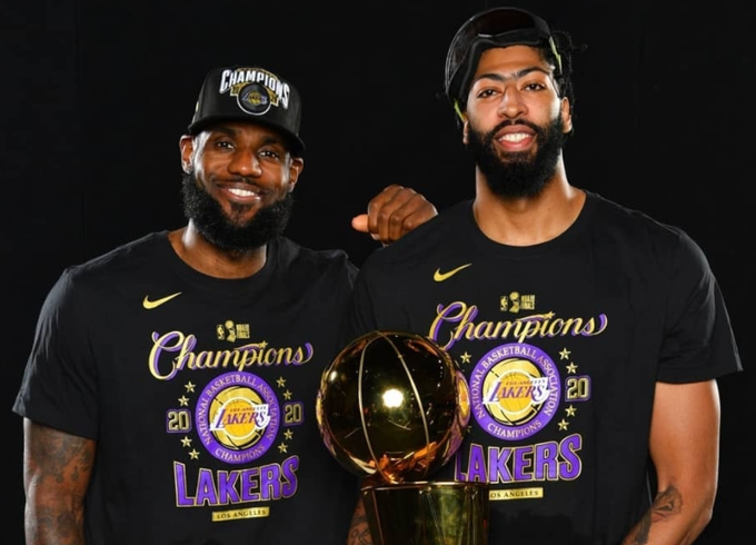 神逆襲！4年前場均2+1，如今成香餑餑，全聯盟開大合同哄搶！-黑特籃球-NBA新聞影音圖片分享社區