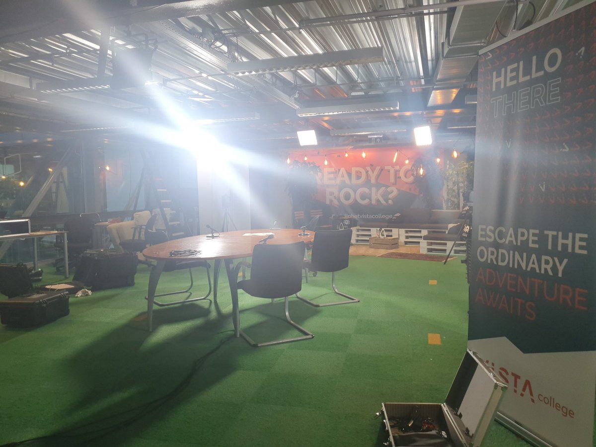 hetvistacollege tweet media