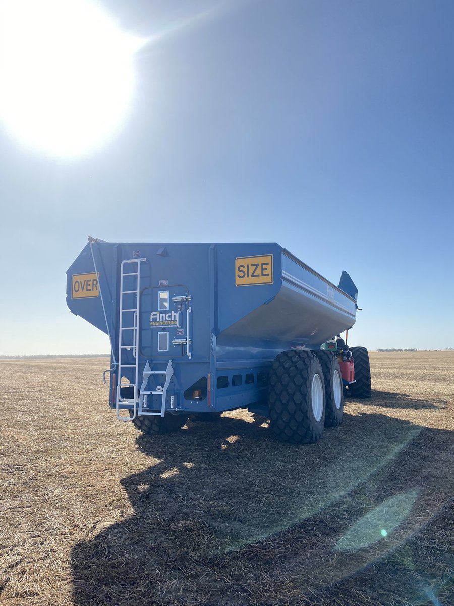 CBartlett09's tweet photo. 2020 38Tonne Finch Chaser Bin For Sale 
High Flotation tyres, 400l fire unit, adjustable grain spout, unloading auger changed to the right side, road lights, located near Trangie NSW, available next week. 
$143,000inc gst https://t.co/pBI4cWZOqo