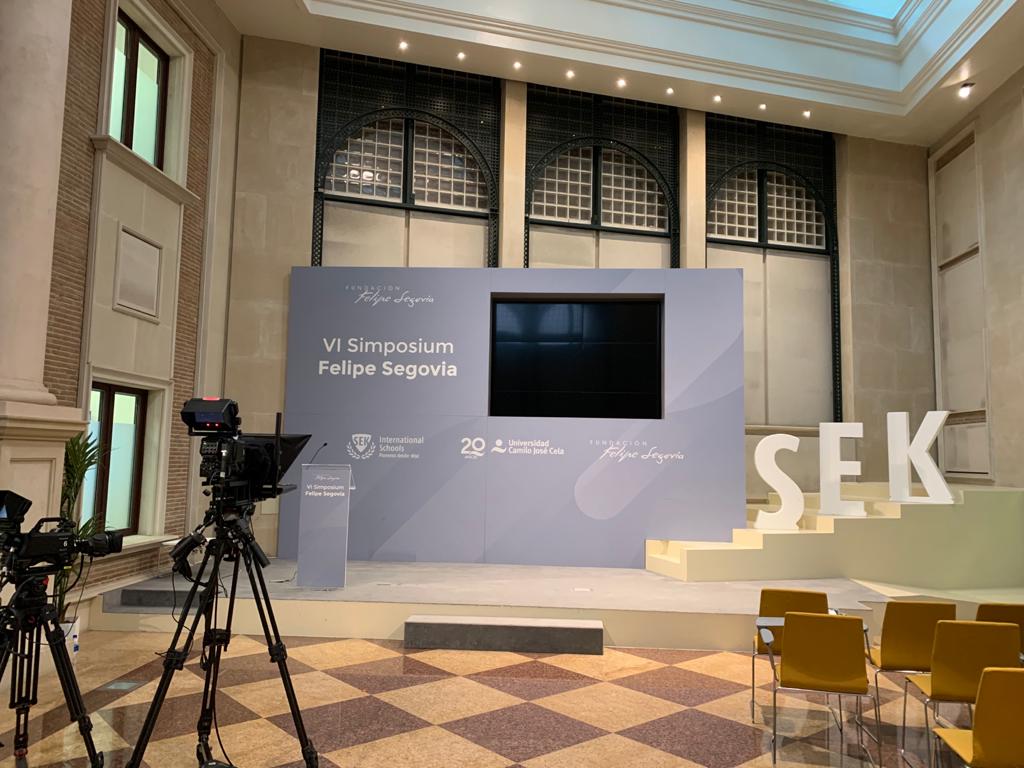 sekintschools's tweet image. EN DIRECTO🔴| Sigue en streaming el #SimposiumSEK2020:  youtu.be/RkdZWb7BOVA Comenzaremos con una sesión de #mindfulness y habrá ponencias de Nieves Segovia, @stephenheppell y @FernandoReimers, entre otras muchas actividades. ¡No te lo pierdas!