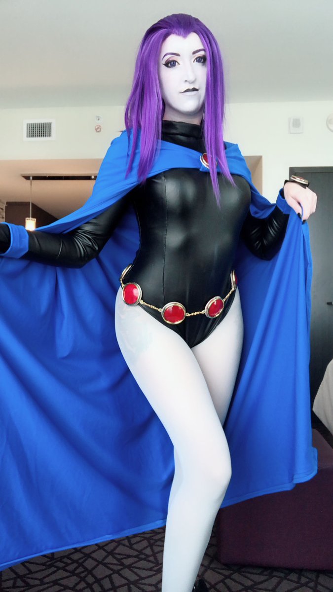 MartinD89619995's tweet photo. #vamplette #Raven #TeenTitans #cosplay https://t.co/vsbgjxMk8f