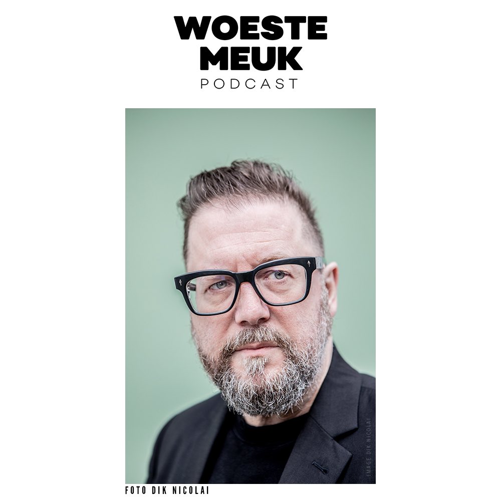 woestemeuk's tweet photo. Martin Koolhoven weet veel van veel. En daar praat hij graag over, met heel veel woordjes. Net iets voor Woeste Meuk dus. Wij wandelden met Martin naar de plek waar een epische filmscène werd opgenomen. Onderweg stond zijn mond niet stil. 

https://t.co/IGkTq3iDoq https://t.co/D5jbnhFXm9