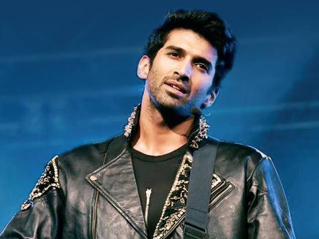 Happy birthday aditya roy kapur  