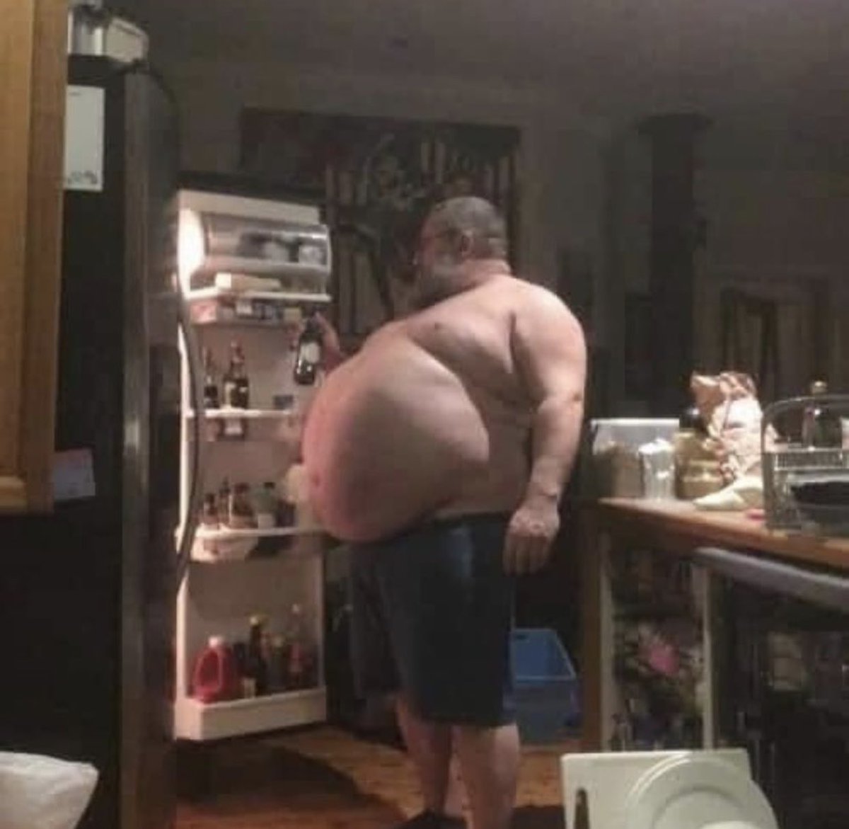 KEEMSTAR's tweet photo. I’m thirsty https://t.co/0NHhKwfmFH