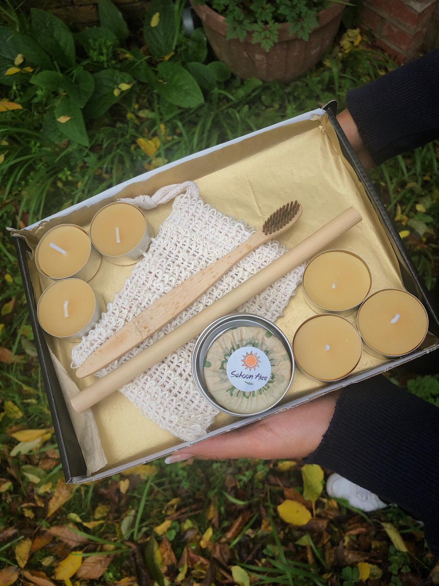 Eco #giftset by Saboon Alee for a #cosy & #cleansing night.

- #natural #bamboostraw
- #organic #handmade #soap + travel tin
- #hemp #exfoliating soap pouch
- #bambootoothbrush
- #pure #beeswax #tealights 

#shoplocal #supportlocal  #plantbased #plasticfree #zerowaste #relax