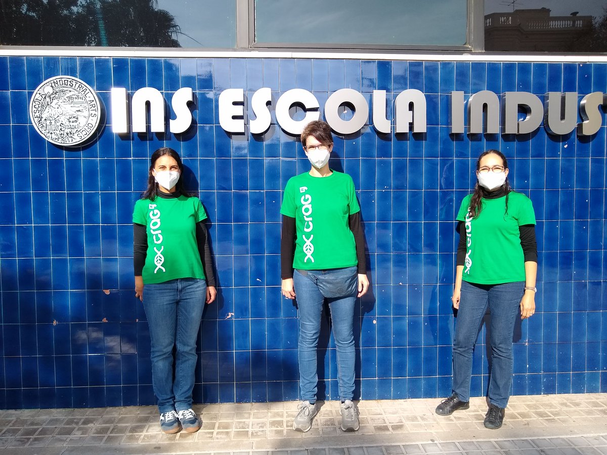 cragenomica's tweet photo. #LaDefeNsAdelesplantes l’hem dissenyat conjuntament amb @bactolab i @CRECIM, amb l’assessorament de @felip_lorenzo #RRI #educació #apendrefent i amb el finançament de @FECYT_Ciencia i #SeveroOchoa @icerca. Divendres vinent hi tornem al @INSMatadepera! https://t.co/Ed9vkXumH1