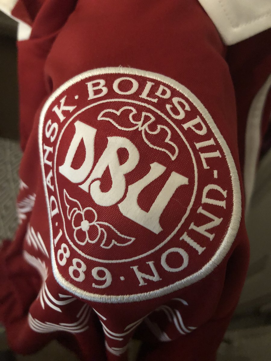 Rob Jones tweet media