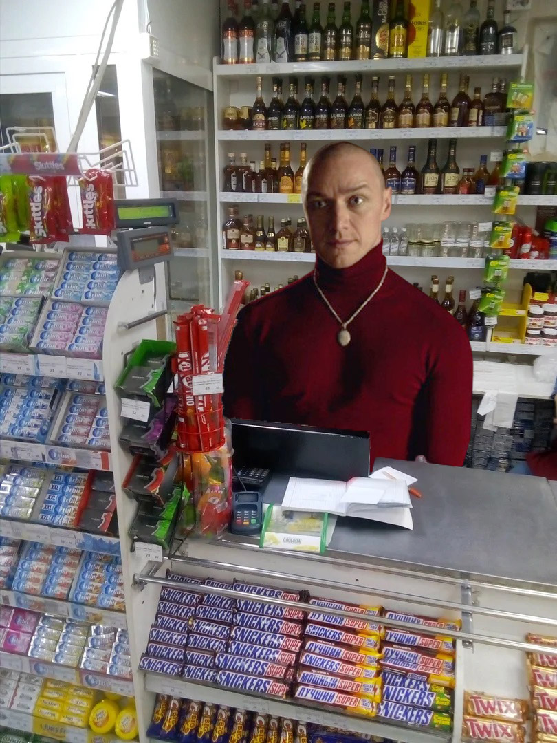 Что вы кричите, не видите? Вас одна, а я много.
