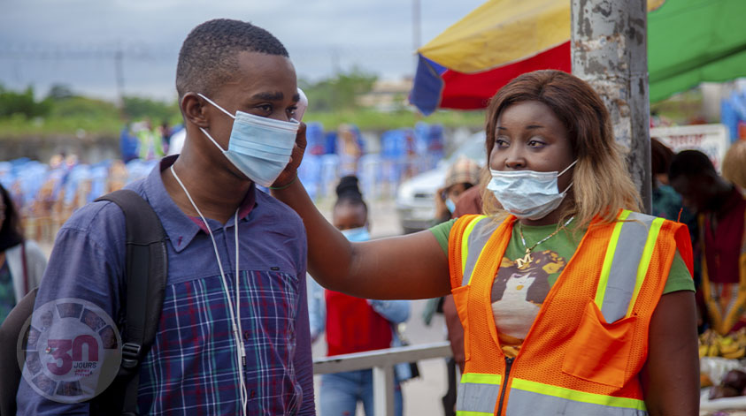ce_phila's tweet image. #PROSTERNES ( 30 Jours de jeûne &amp;amp; prière )  ⚠️
Quel que soit l'endroit où nous nous trouvons, maintenons nos efforts en continuant de respecter les gestes barrières et les mesures d'hygiène ;

Excellente journée à vous ;Que Dieu vous bénisse
#PhilaCE #gestesbarrières  #covid_19