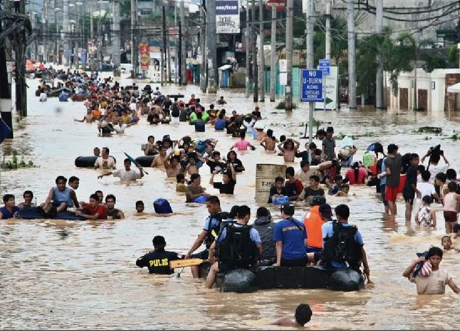Neil38Etheridge's tweet image. Please read, please help, please support. Thank you! 🙏🏽 #philippines #help #support #TyphoonUlysses #thankyou #staytogether