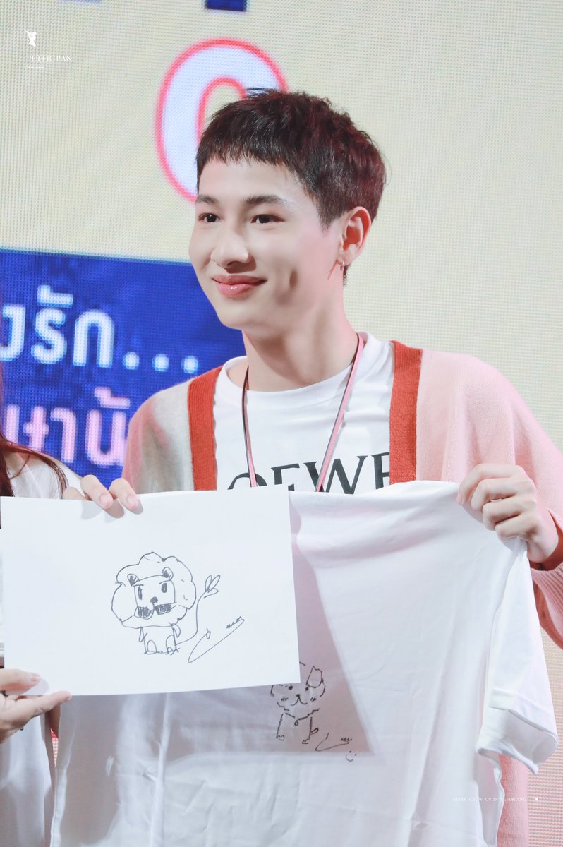 PeterPan_GunAtp's tweet photo. 15112020 PRAEW CHARITY

#PraewXOffGun  #ออฟกัน  #OffGun  #GunATp  #GunAtthapan https://t.co/G7cjUFgXP3