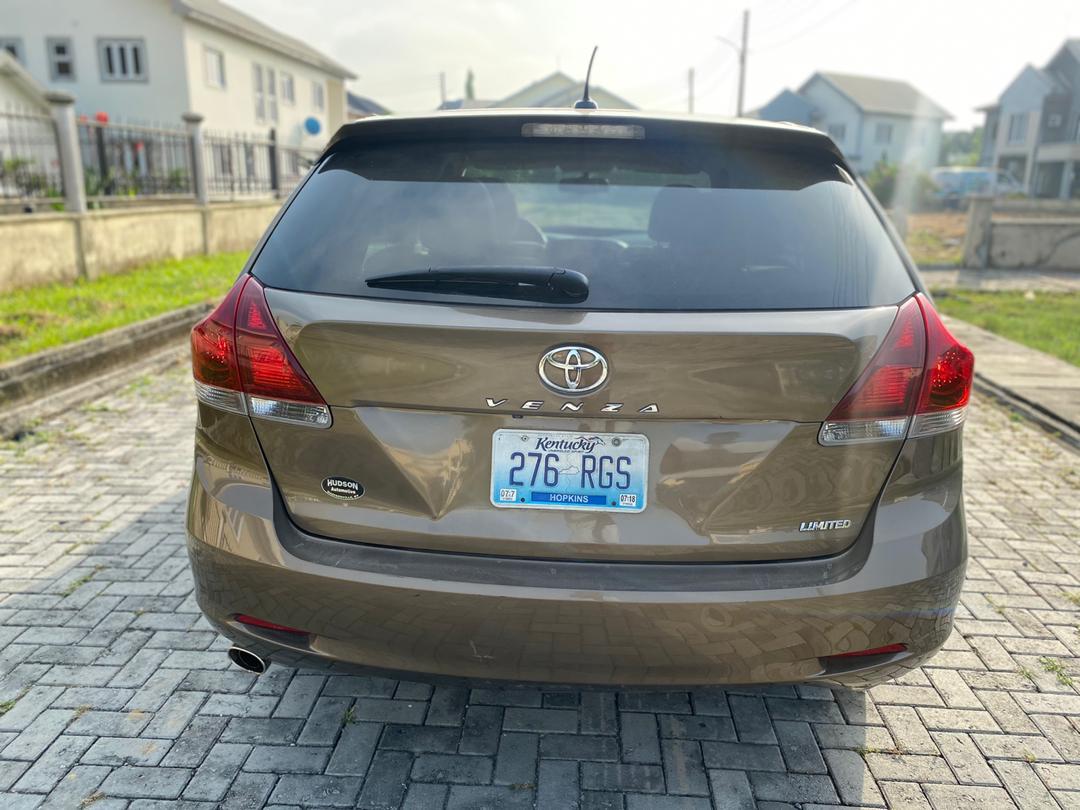 ldgcolt's tweet photo. Cute bird!
#Klever
RT @CNwanbueze : Toyota Venza 2013
ForeignUsed Fullestoption
#7.3m slightly negotiable
Pls kindly RT and patronize #CalebAutos. #QuickOne Send a DM Rottweiler #KingLaycon Africans https://t.co/PGZdRpZiF8