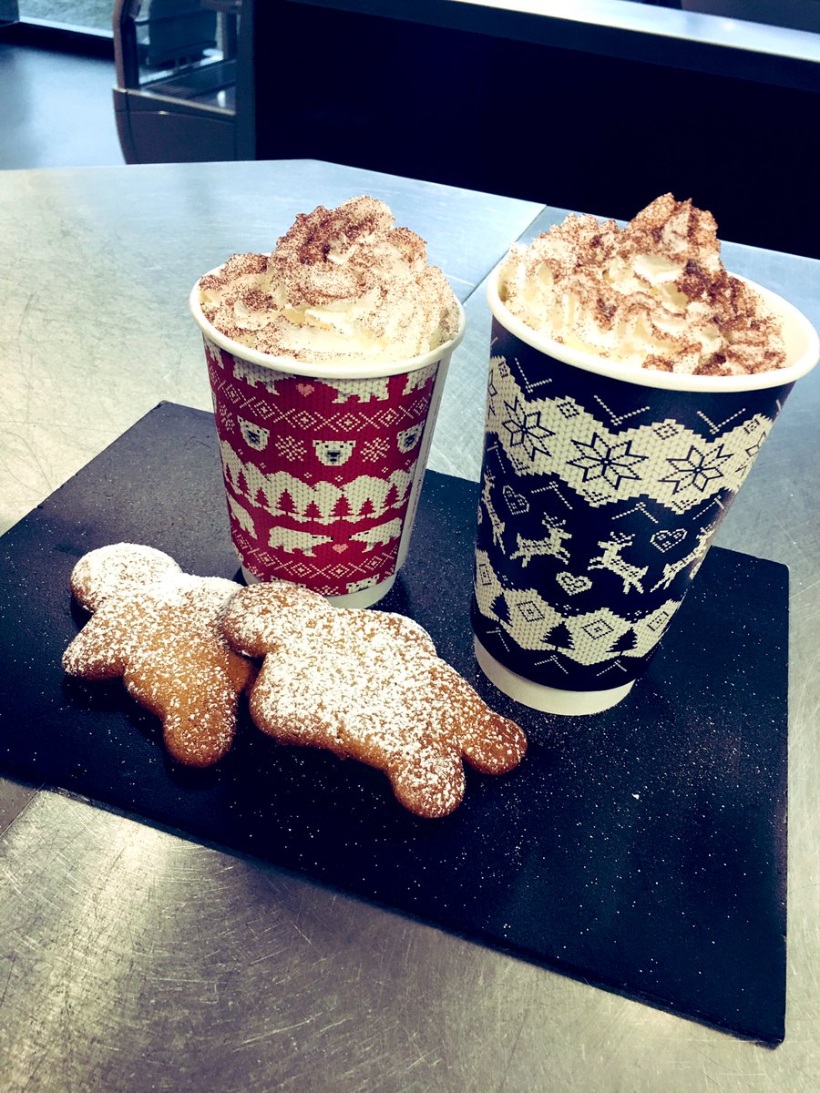 cafequayelior's tweet photo. Did someone say Christmas 🤭🎄☃️❄️ #GingerbreadLatte #MintHotchocolate #PumkinspiceLatte #Christmas @elioruk @cafequayelior @exchange_quay https://t.co/JpIvoDxOQT