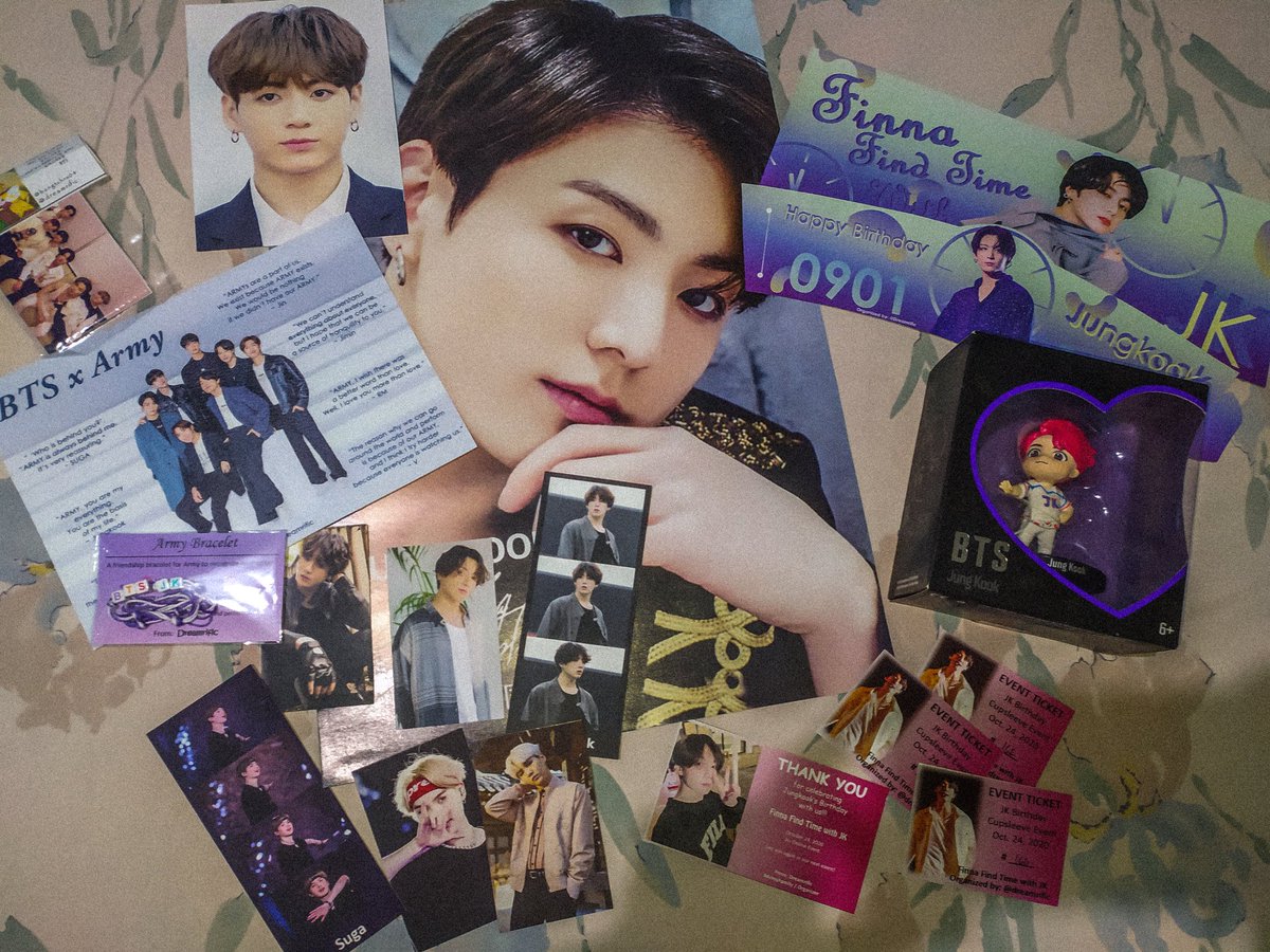 yoonkachuu's tweet photo. Miss na miss ko na talaga pumunta sa mga CSE 😭 
Jimin, Jin, and V (sana pasok sa scheeed) na next!
#FindTimewithJK #NatureChildRM #DreamrificEvents #DreamrificARMYfamily 

ang cutie nung JK figurine 🥺 naubos ko na ata swerte ko dito 😂 https://t.co/dxdCPnxLOn