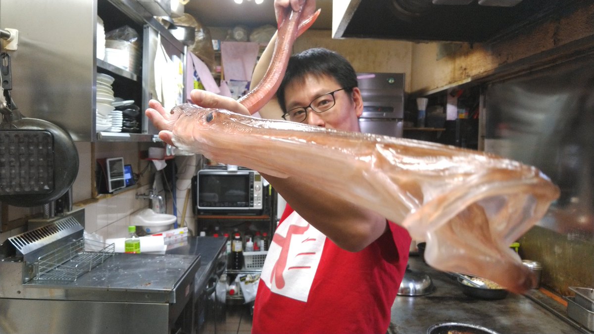 もっこすprimo 三重県紀伊長島から赤矢柄とカンパチ届いてまーす しばらく静かになりそうな感じですかね まぁぼちぼちやってまーす 大阪 北新地 堂島 居酒屋 ホルモン鍋 ちりとり鍋 宴会 もっこす ヤガラ カンパチ