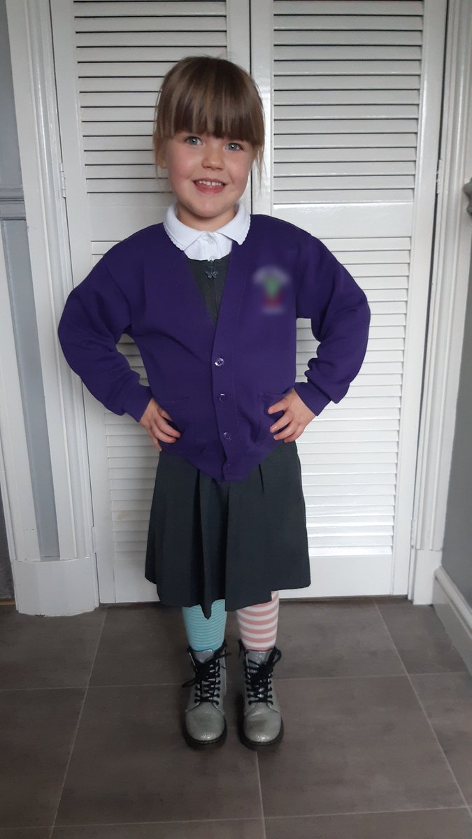 JayHTravis's tweet image. This week we are celebrating #AntiBullyingWeek2020 by wearing odd socks today! Stand up and make a positive change and ensure that our mental health and the mental health of our children is protected. Let’s beat bullying together. #UnitedAgainstBullying