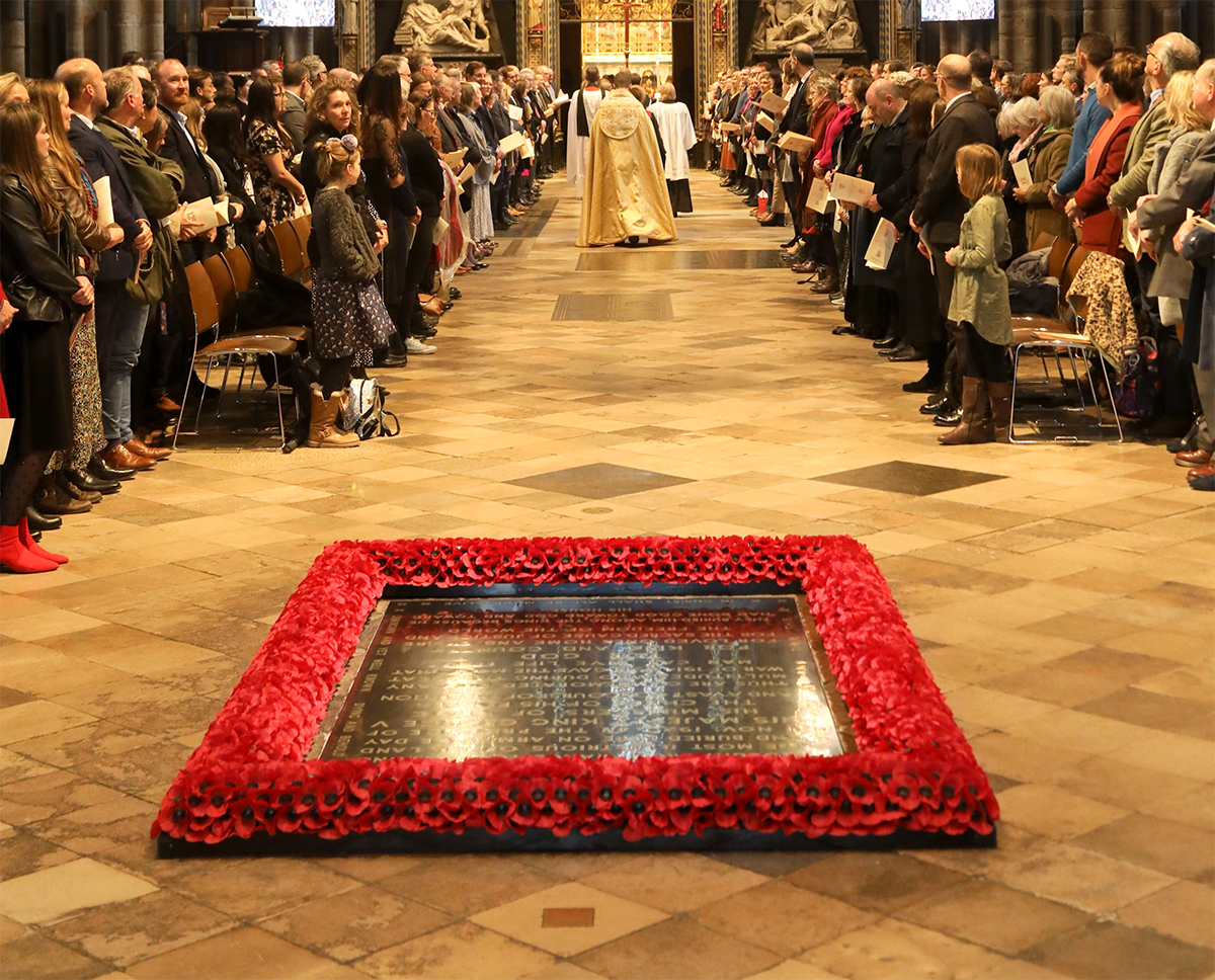 QASCaversham's tweet photo. ππThis term our #QASFours students have been studying Private Peaceful by Michael Morpurgo in their #QASEnglish lessons, a novel set during the First World War.ππ
Read more here β‘οΈ https://t.co/DZ2VfdFK4D https://t.co/9i8VPXf31z