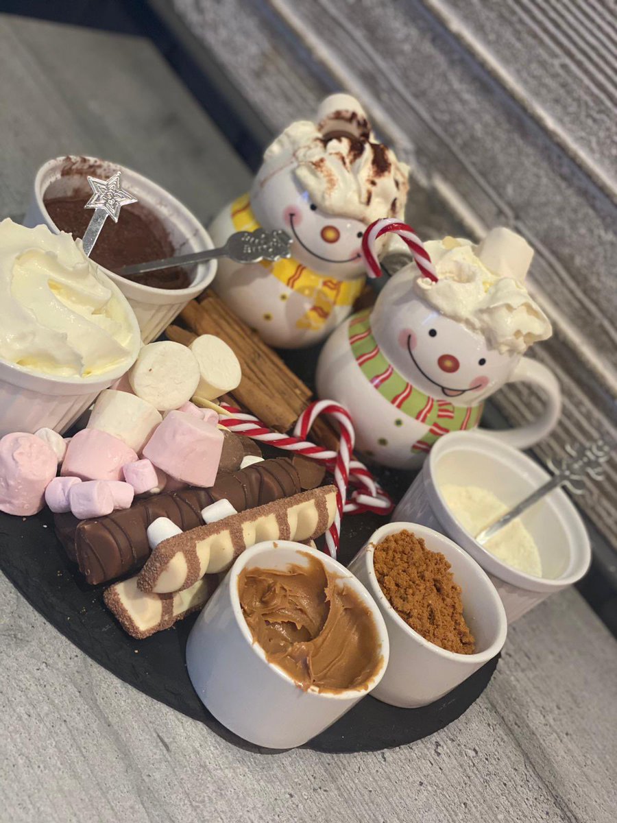 EnchantedMD02's tweet photo. Launching this week, our festive drinks platter #thecovegourock https://t.co/JbkbDaEER4