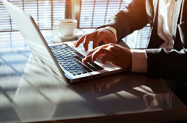 StrataVARnews's tweet photo. As a Cisco Partner, you may have experienced pains when it comes to the quoting process. Many of these pains stem from a lack of true real time integration with CCW. Read about the pains and possible cures...
#ccw2020 #ciscopartners #vars #cpq #cisco
https://t.co/NzDDzlje7G https://t.co/lTrOZsLzC7
