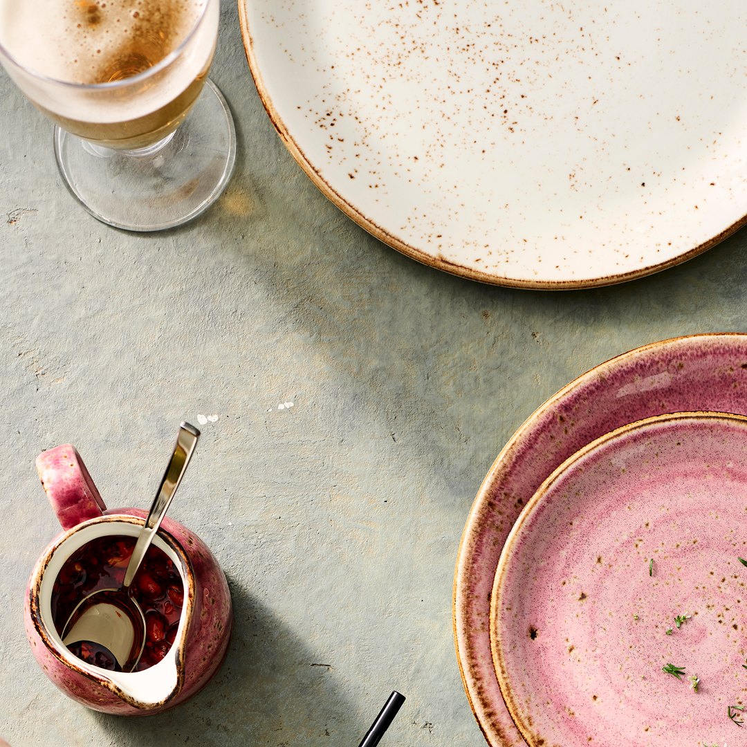 steeliteusa's tweet photo. From unique jugs &amp; coffee cups to coupe plates &amp; rectangle platters, Craft Raspberry is a great addition to your tabletop.

#steelitecraft #craftraspberry #steelite #steeliteframesyourfood #10years #dinnerware #raspberry #pink #pinkplates #chefslovesteelite https://t.co/oxTLyKbhUq
