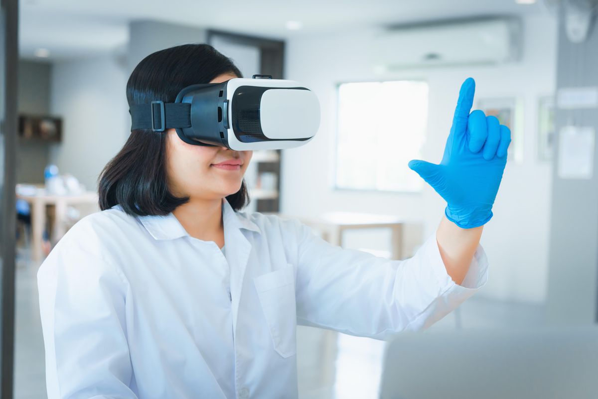 terence_mills's tweet photo. Virtual Reality Provides Lifelike Training For Doctors
#AI #AIio #BigData #ML #NLU #Futureofwork #Healthcare https://t.co/LxxY7AsDdl

@gp_pulipaka @stratorob @PetiotEric @EvanKirstel @FGraillot @HaroldSinnott @HeinzVHoenen @helene_wpli https://t.co/0Eb48VbxXQ