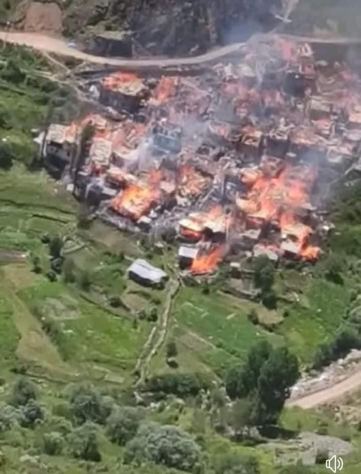 AsdNailya's tweet photo. Before leaving the #Azerbaijan region of #Kalbajar, #Armenia/ns set fire to their houses, public buildings, mass forestry, take artifacts with them and dismantle electrical installations.
#SaveKalbajar 
#BurningHome
#StopArmenianTerrorism #aggressorArmenia
#Kelbajar https://t.co/LaaS3Frbu3