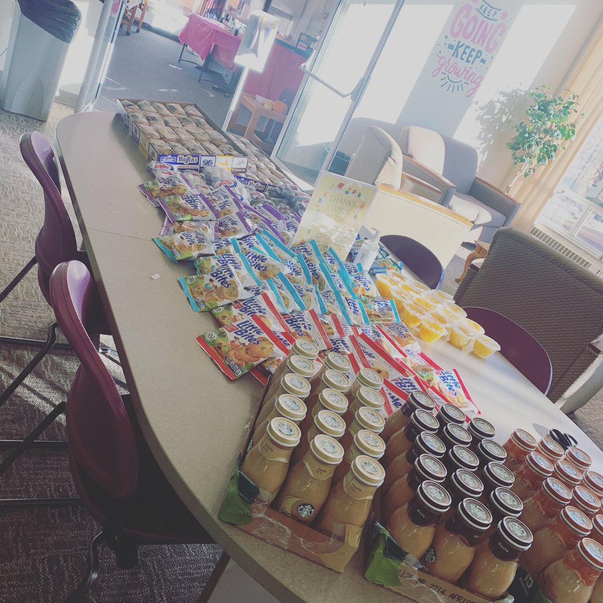 MU_Senate's tweet photo. MUSKIES: come get some snacks and supplies to power you through your final exams and assignments. Today and tomorrow only!!! Don’t wait :) https://t.co/yv9dZfVThG