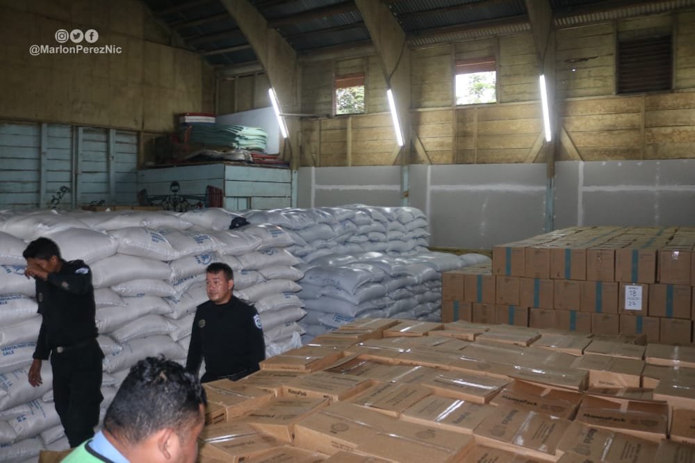 canaltn8's tweet photo. #AHORA #Nicaragua | En el Municipio de #Siuna el #CODEPRED, inicia el envío de alimentos y avituallamiento al Municipio de Rosita para garantizar la atención de las familias en los albergues. https://t.co/vn35C5PHVR