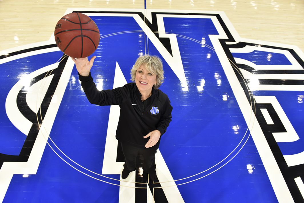 uofnorthgeorgia's tweet photo. Buffie Burson has led UNG's women's basketball team to several successful seasons.
"If you want to be a great coach, you can definitely be one. You have to be authentic," Burson said.
Read more about Burson: https://t.co/G60cNlYCil
#UNGleads #WhereILead #MondayMotivation https://t.co/dkpFsnmLQV