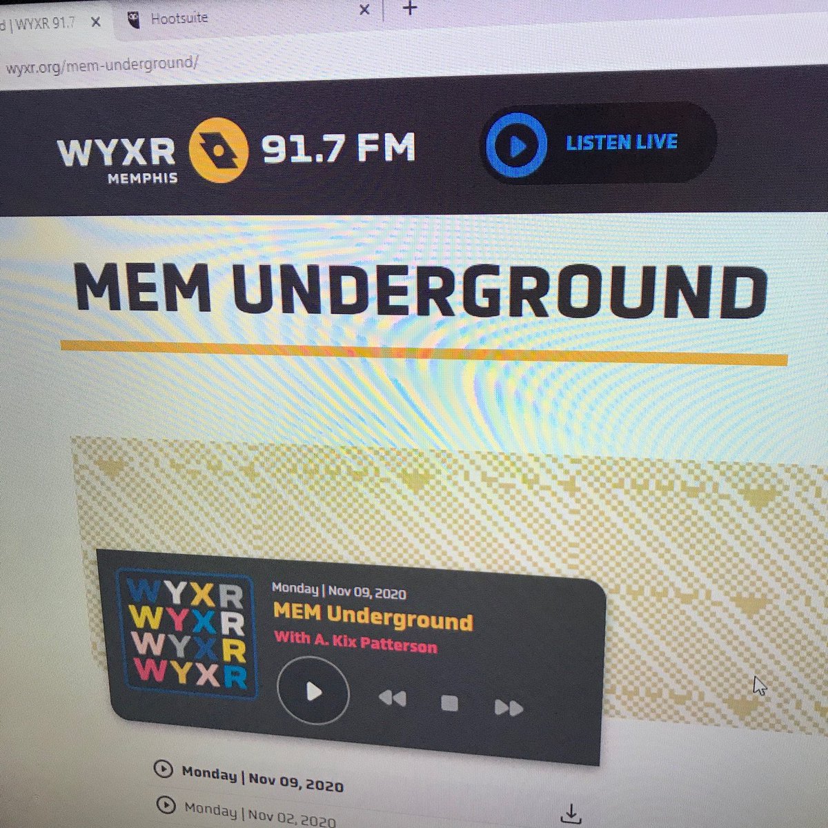 batter_hum's tweet photo. Check out MEM Underground WYXR 91.7 FM this morning between 9-10 am to hear our new single "House on the Beach!"
@ItsKixP @WYXR_Memphis
#houseonthebeach #batterhum #radio #wyxr #memunderground #punkrock
https://t.co/0PstjdkWoo https://t.co/RWrWEuwRRl