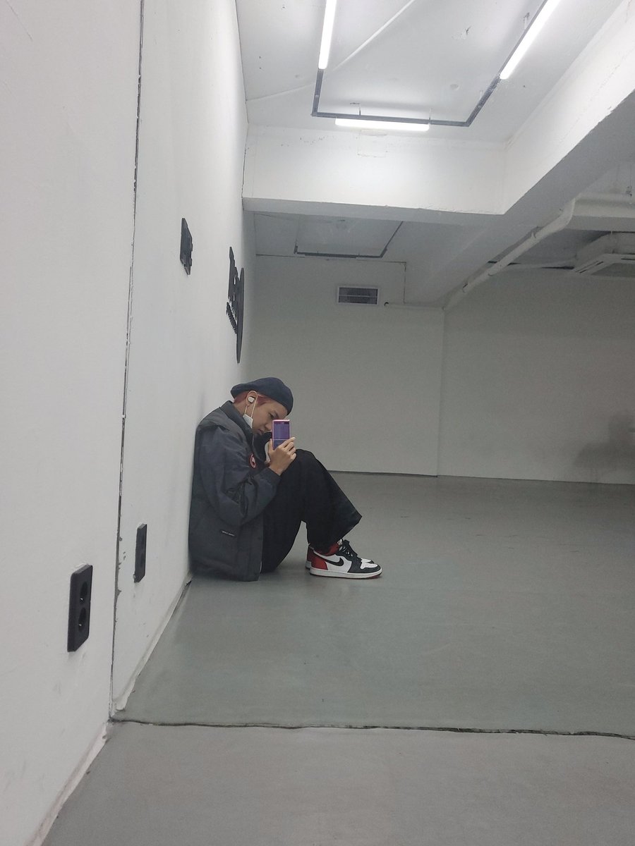 official_ACE7's tweet photo. [#에이스_동훈]
초이쓰 즐거운 시간이었습니다
브이앱에서 한 말은 대부분 장난이니까 
넘 진지하게 받아들이지 말구^^❤
추가로 데일리동동❤
#초이스 #에이스 #데일리동동
#CHOICE #ACE #Dailydongdong https://t.co/Q5qdJRKm9v