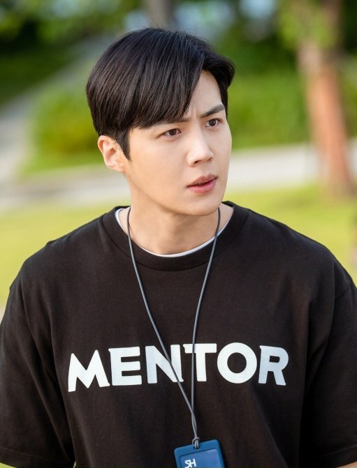 seeing him as competition & see him as Ji-Pyeong, he is such a valid character. He makes things happen, for himself & the people around him. Even hurting some along the way. He's a mentor, a figurative fairy godfather with flaws. Maybe that's exactly what this show+  #StartUp