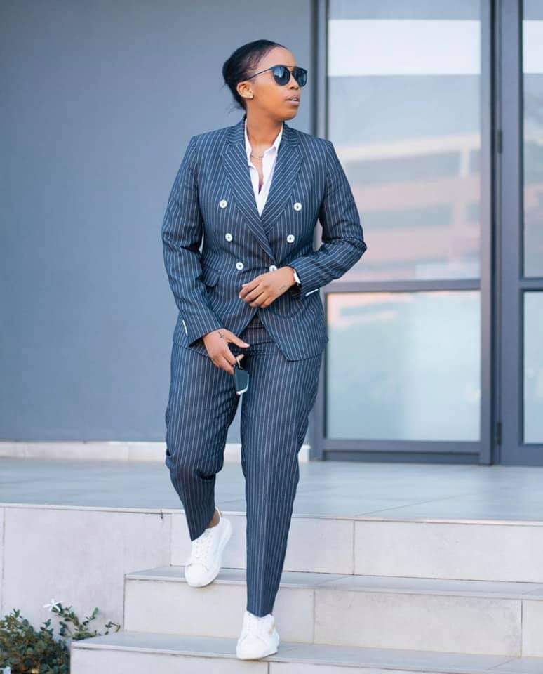 MathaboShabala3's tweet image. Ave ngimthanda😍
My role model

@DjLeSoulSa