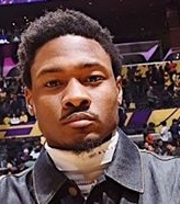 ZodicRBLX's tweet photo. Bruh, #LilNasRoblox do be lookin like Stephon Diggs. Tags for some to football ppl @Number1YankeFan @TeriventNew @DimerDillon @JuicyJohnXX https://t.co/IRmkCxjGMc