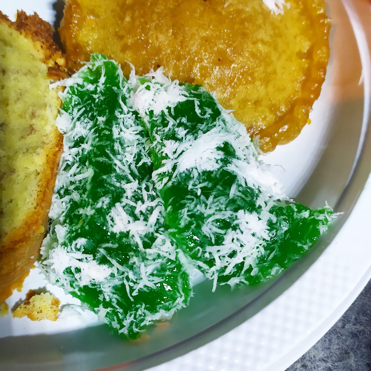 Lezatnya maulid nabi 😋