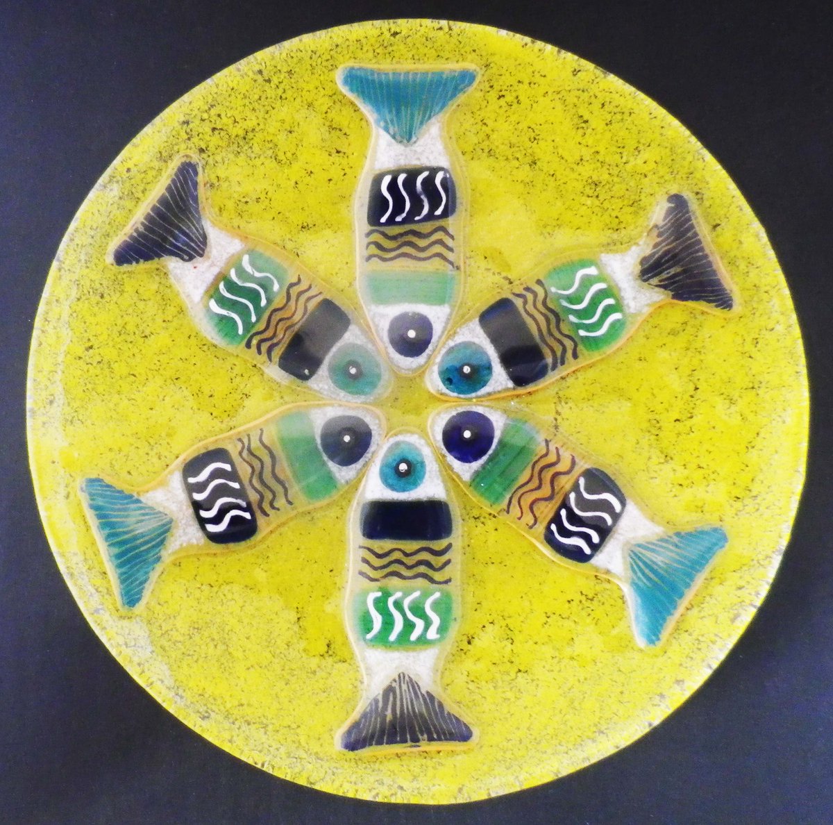 CGSUK's tweet photo. Thinking of treating yourself to some glass, or looking at unique Christmas Gifts for someone you care about?
Our latest CGS selling exhibition offers beautiful glass at affordable prices. https://t.co/z7ymPf86X5
#selling #handmade #uniquegift #christmas #supportingmakers https://t.co/abEgTIiM9t