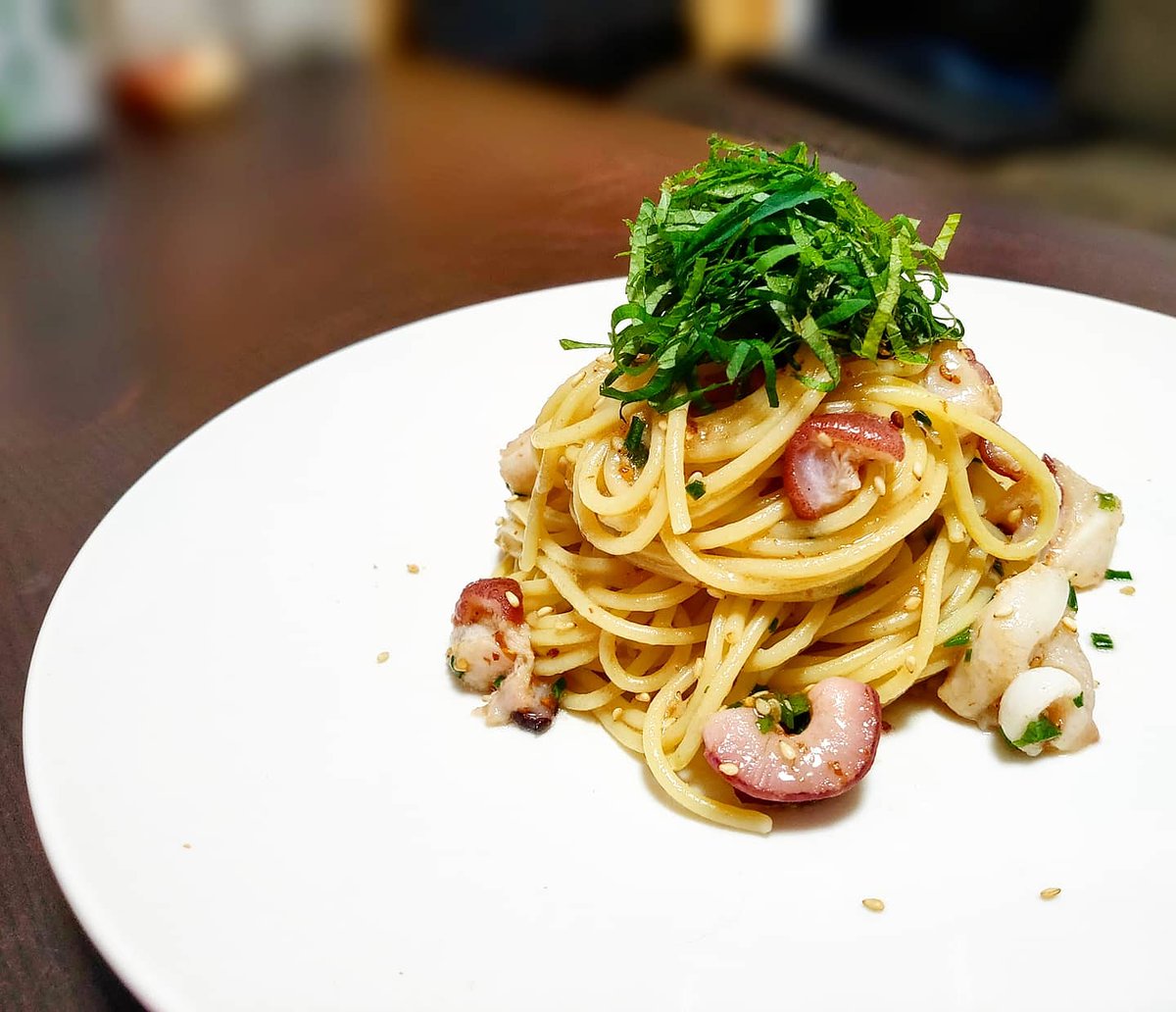 TKY_68's tweet photo. 本日のメニューは
梅干しとタコのパスタです。

詳細はInstagramにて↓↓
https://t.co/fsGy6TeCCU

#おうちごはん
#料理記録
#梅干しとタコのパスタ https://t.co/zN0JkGZO10