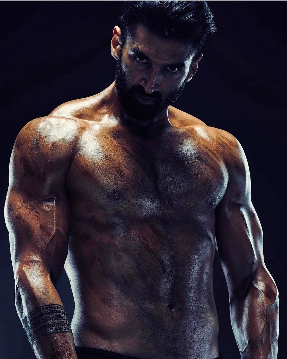 #happybirthday #adityaroykapur 
.
.
.
#mondaythoughts
#birthday #happydiwali #love #malang #om #ZEE5 #ludo #dishapatani #sonakshisinha #aliabhatt #aishwaryarai #varundhawan #movie #kunalkhemu #AnilKapoor #karanjohar #instagood #celebration #Diwali #Instagram #mumbai #delhi #Goa