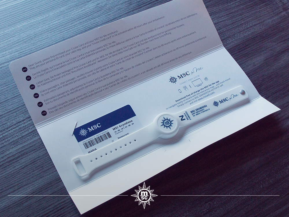 MSCCruises_DEU's tweet photo. Neben kontaktlosen Transaktionen kann unser #MSCForMe-Armband auch #ContactTracing 👌 #MSCGrandiosa 🥰⚓️⛴ Mehr zu unseren #Gesundheits- und #Sicherheitsmaßnahmen https://t.co/tG4rGATlVQ 
Wecken Sie den Entdecker in Ihnen. 🤠 #AWorldOfDiscovery 
📸 Riccardo Fani https://t.co/xfTFG0N3MV