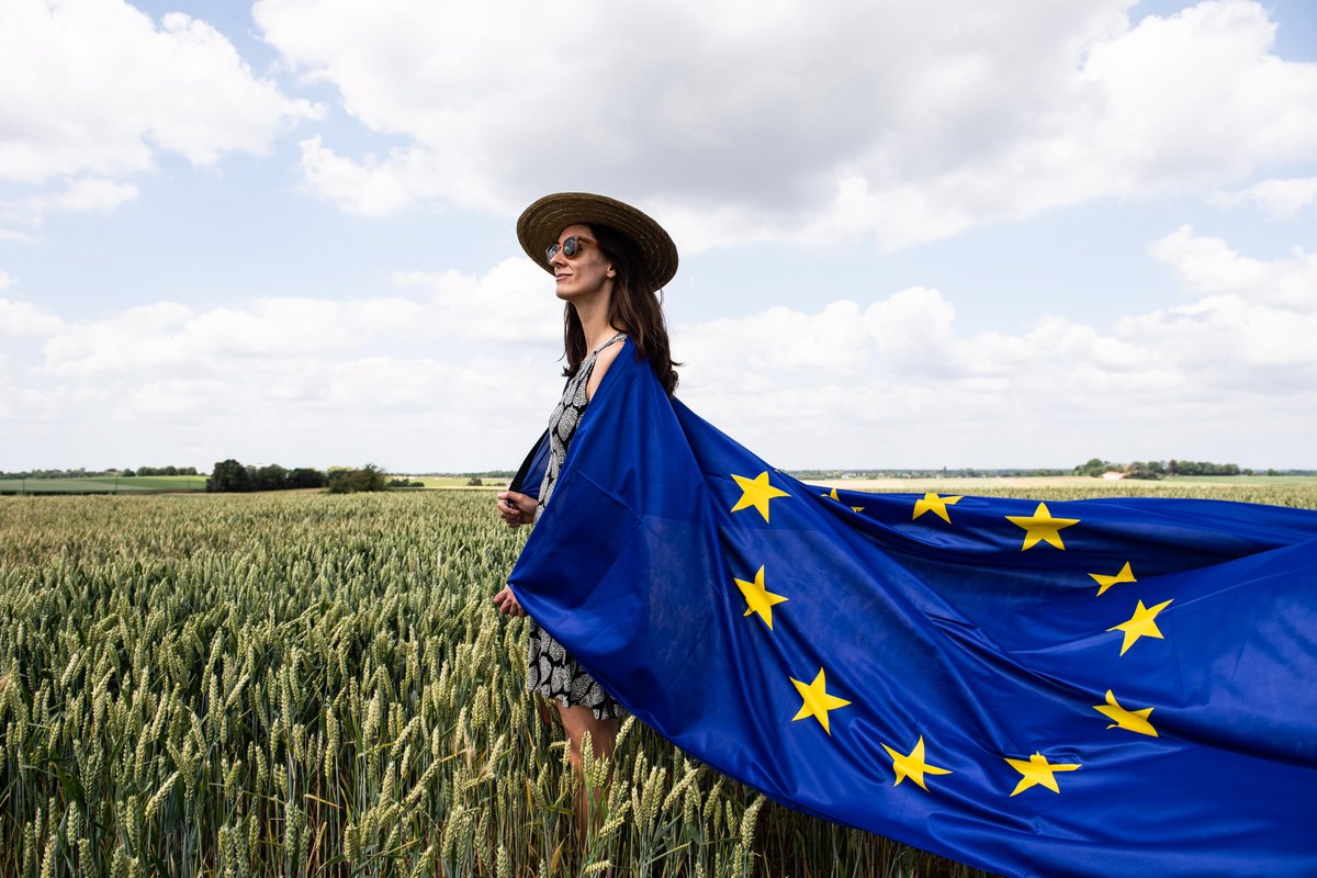 UEFrance's tweet photo. Nous lançons aujourd'hui 4 consultations publiques sur des éléments clés de la législation européenne en matière de climat 🌿

Tous les citoyens sont invités à y contribuer jusqu'au 05/02/21 → https://t.co/8hnCRgWWrg

#EUHaveYourSay #EUGreenDeal #PacteVert https://t.co/GE7C8oidI2