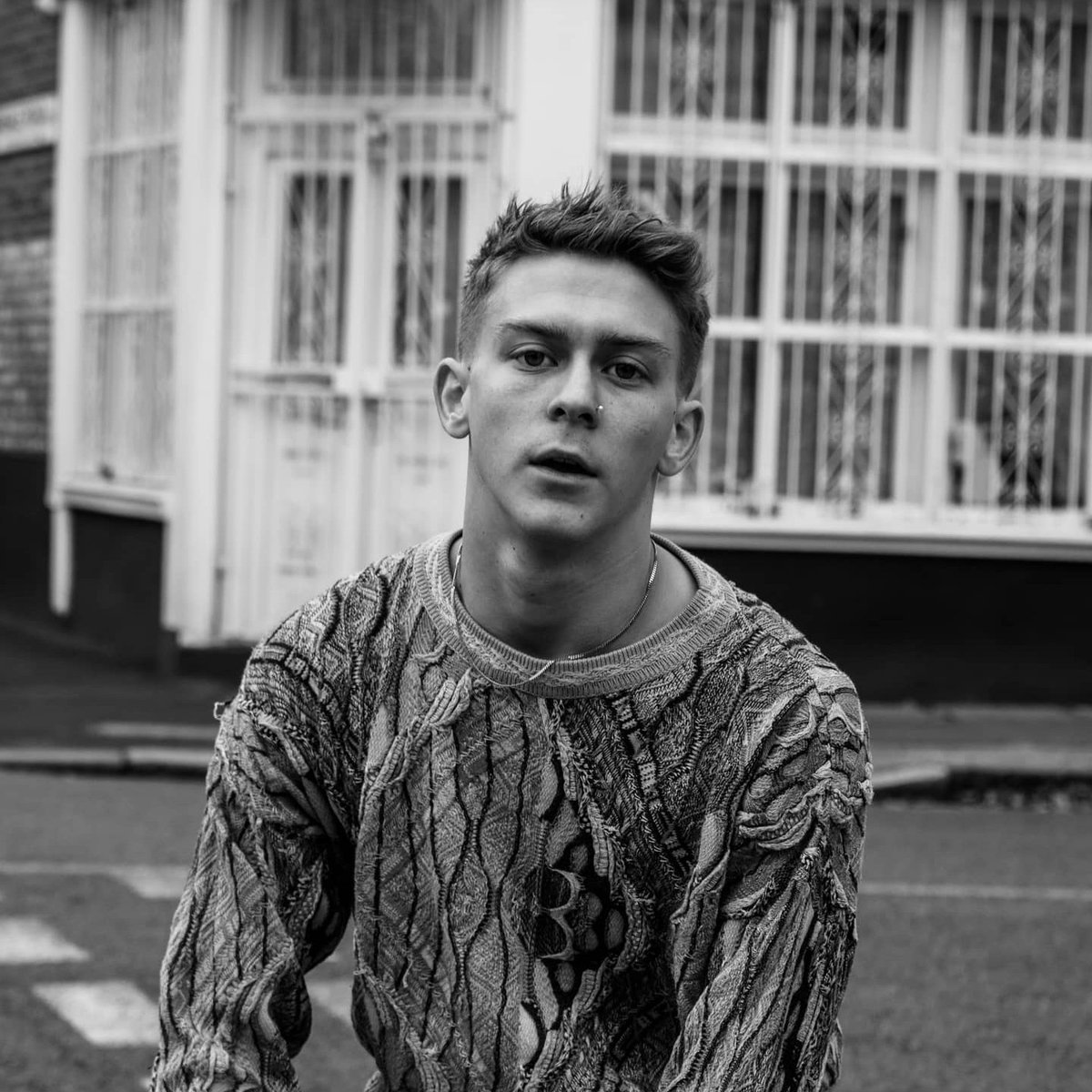 Tom_smol's tweet photo. #NewProfilePic https://t.co/Kz5CFrz35e