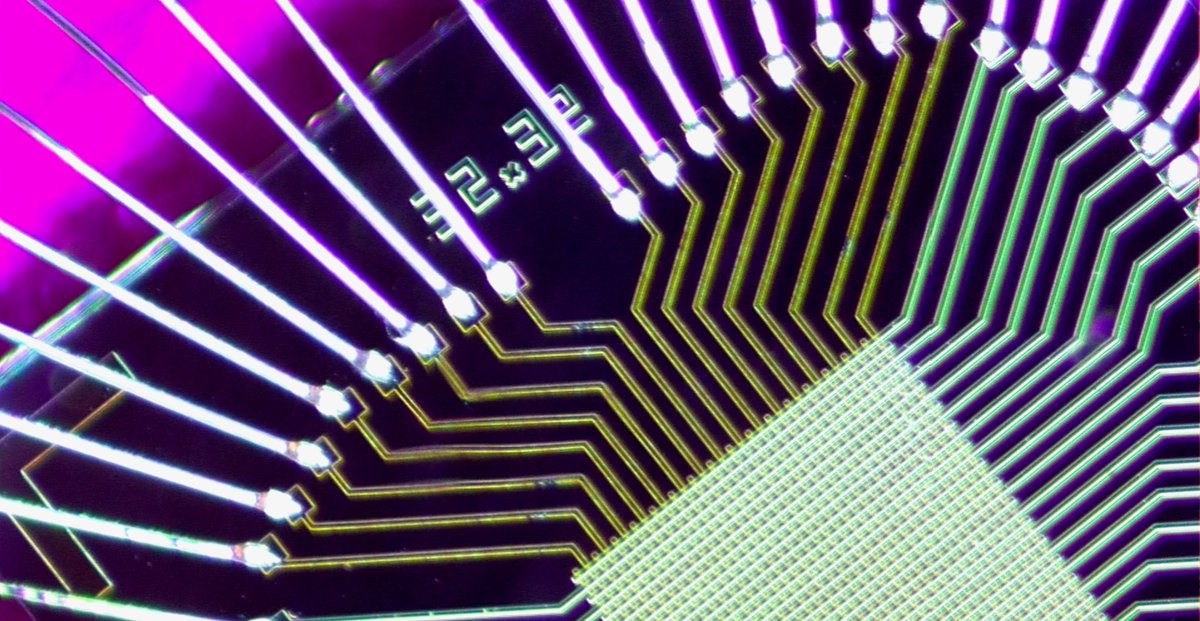 knowmorg's tweet photo. Announcing  https://t.co/zR2gI8LQA9 - Thousands of #memristor arrays at your fingertips https://t.co/zR2gI8LQA9 https://t.co/YKwrf0jLoX
