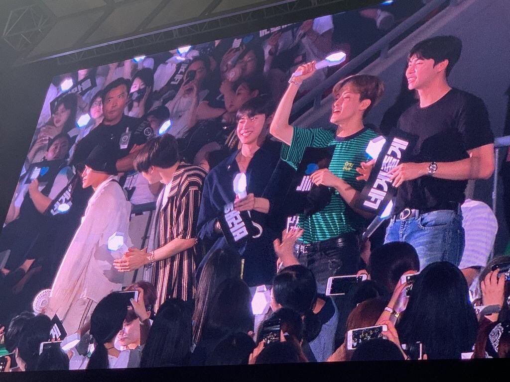 intojonginini's tweet photo. "if you cant marry EXO, marry their fanboy"

the fanboys: https://t.co/12Y3MbZ2F3
